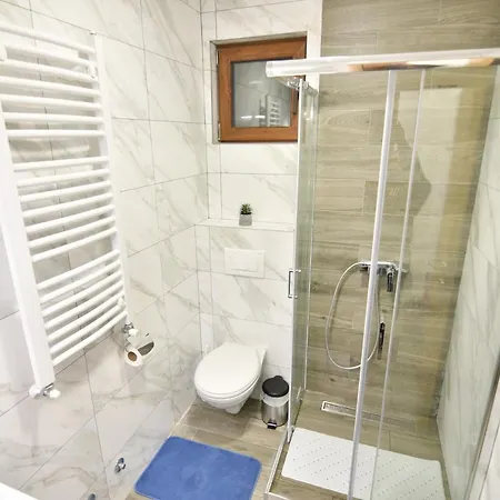 木屋 Brvnara Mont 3 兹拉蒂博尔