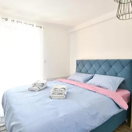 Brvnara Mont 3 兹拉蒂博尔